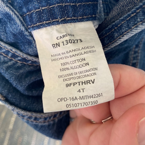 4T Overalls by Wrangler Jeans. Blue Carpenter Style. Unisex. - Picture 6 of 6